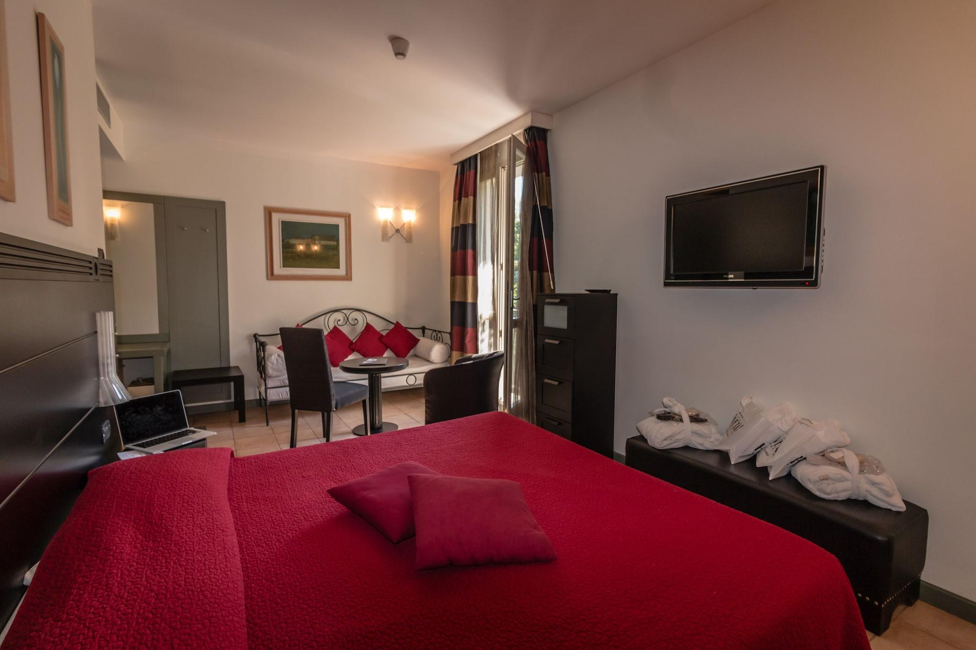 Hotel Helvetia Thermal Spa Порета Терме Екстериор снимка